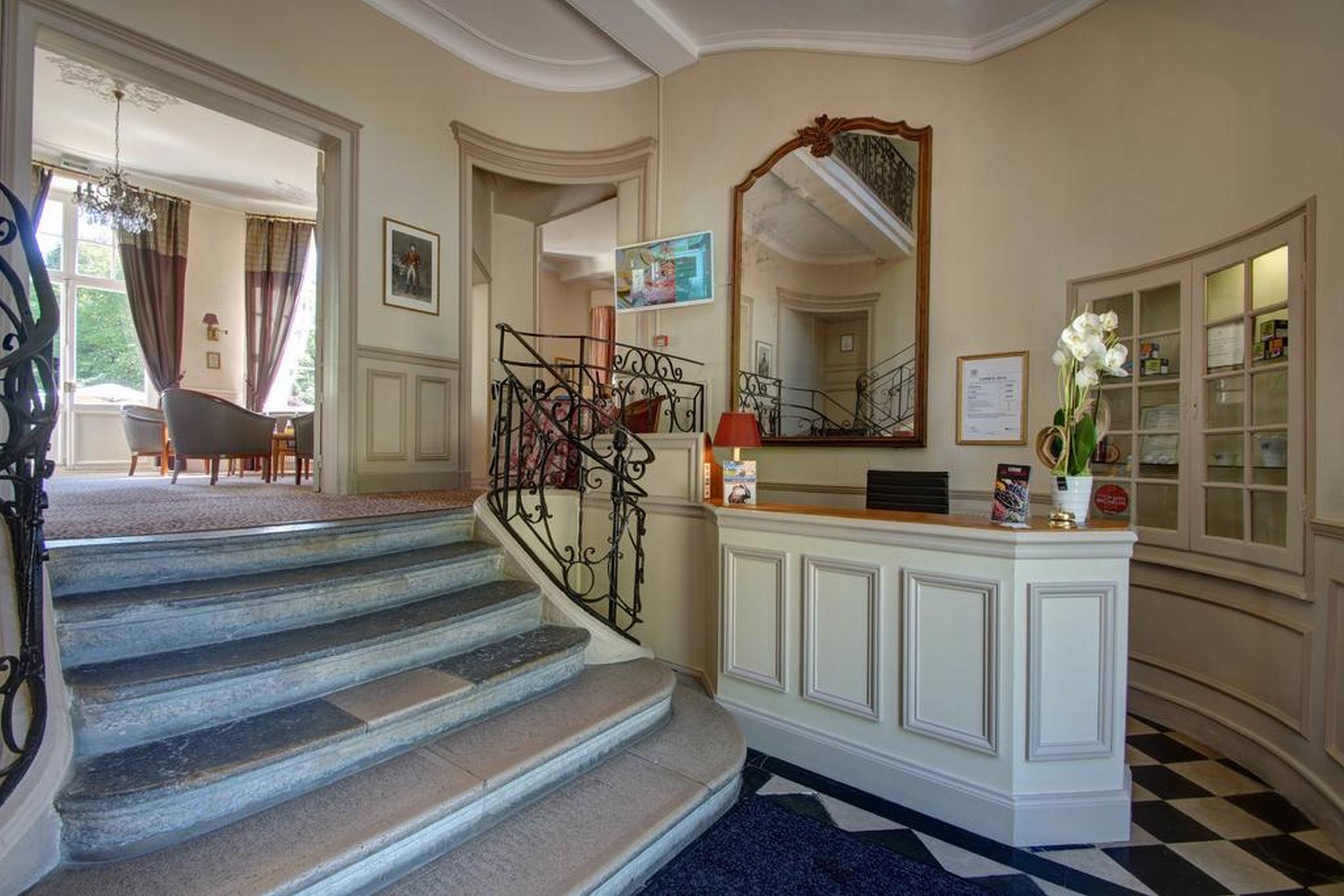 Hotel Chateau Clery Hesdin-lʼAbbé Eksteriør bilde